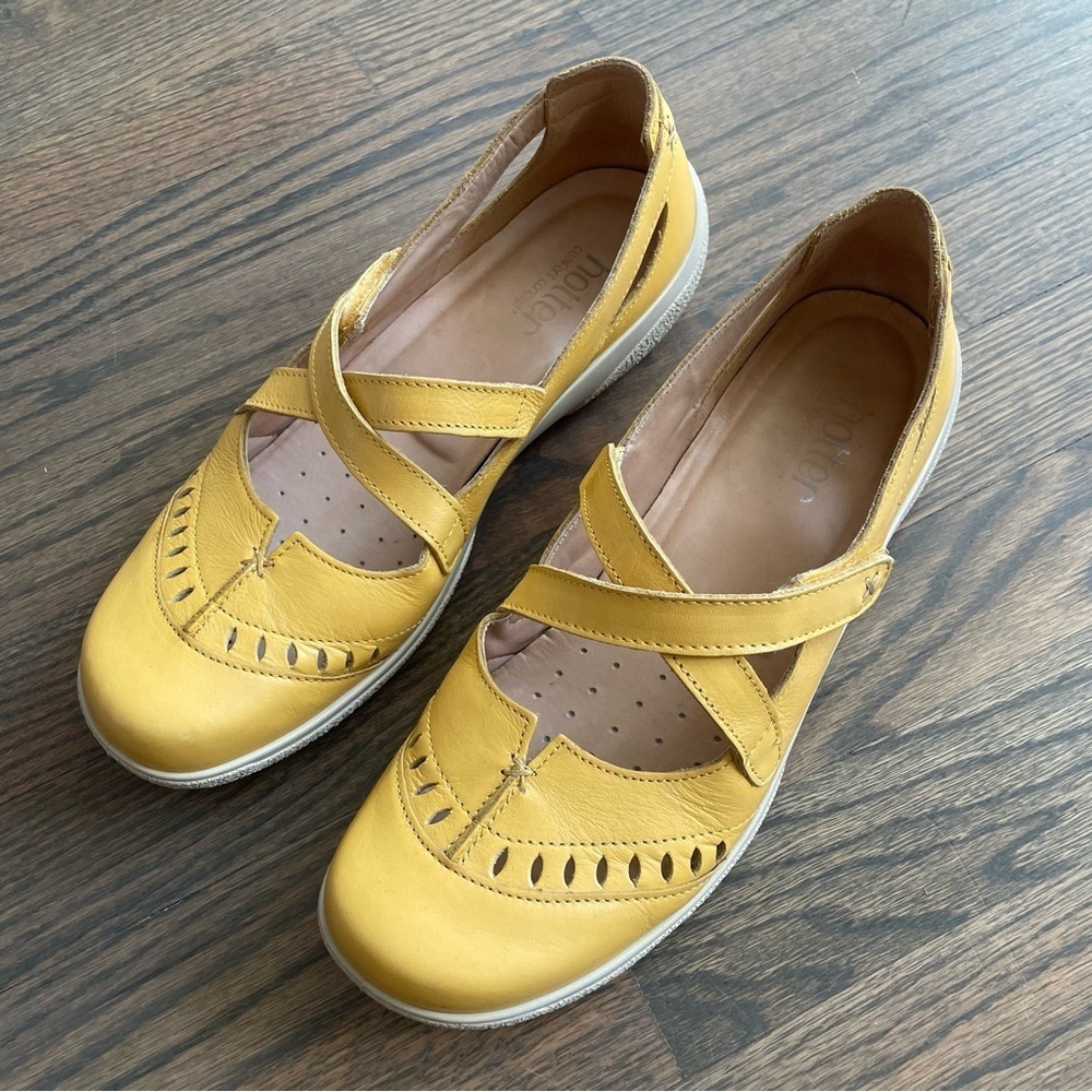 Hotter Lulu Mimosa Yellow crossover leather shoes UK 8 US 10 Cute and comfy